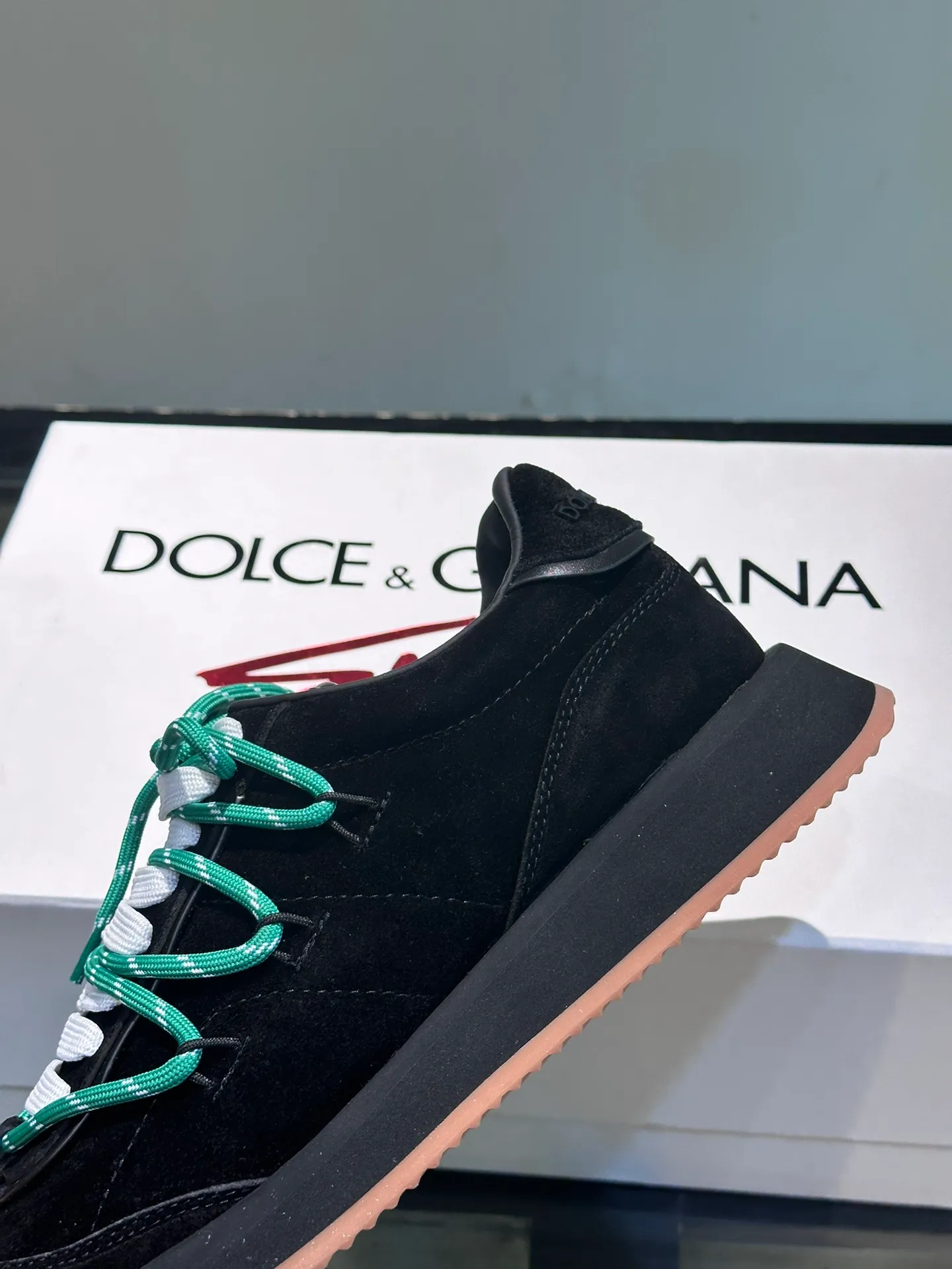 Men's shoes 💰p460 "DG" new men's casual sports shoes! The contrasting color design is eye-catching, fashionable and versatile, and can add luster to various looks. The exquisite design with unique dynamic vitality and modern atmosphere shows modern elegance. Size: 38-44 (45 customized)